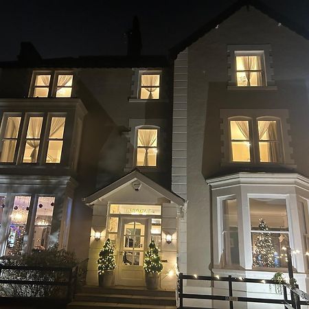 Lansdowne House With Private Car Park 호텔 랜디드노 외부 사진